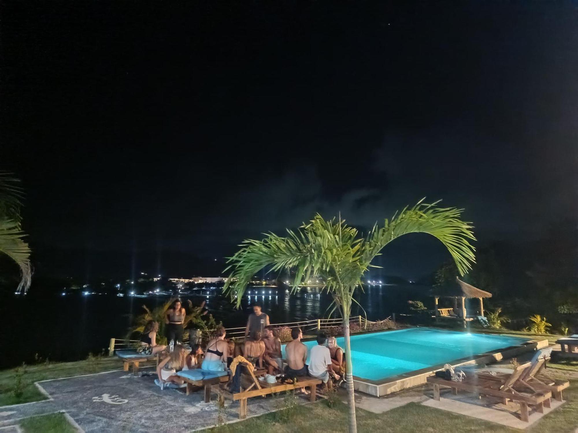 Kuta  Bed On The Beach מראה חיצוני תמונה